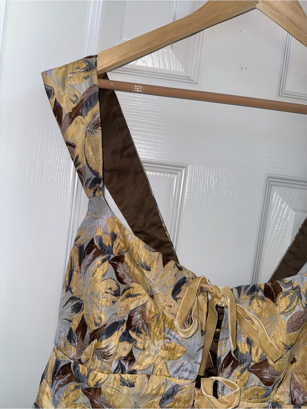 Reformation Azalea Floral Top Madonna Size 18 Tie Close Summer Resort Quiet Luxe - Picture 5 of 11